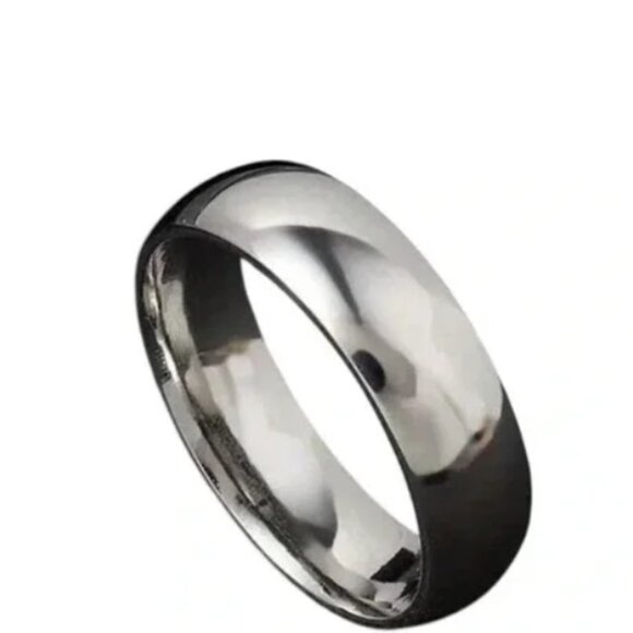 Men’s Stainless Steel Ring – Minimalist Silver Finish - Picture 1 of 2